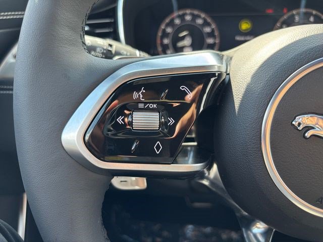 New 2024 Jaguar XF R-Dynamic SE AWD/4WD image 22