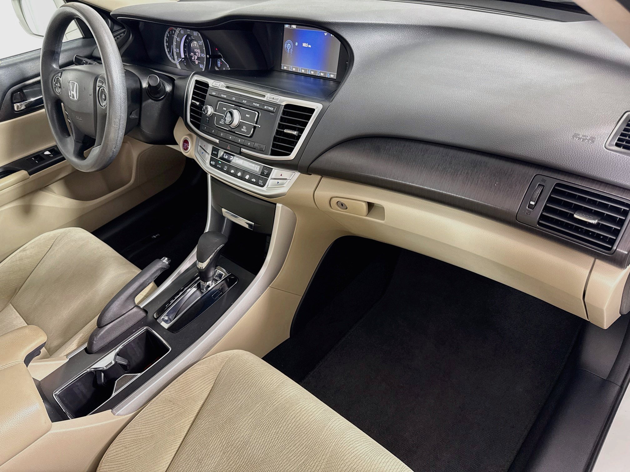 Used 2013 Honda Accord EX image 28