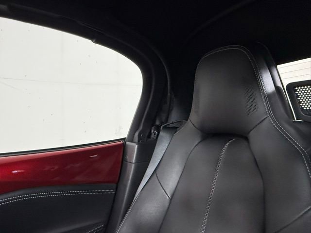 Used 2021 MAZDA MX-5 Miata Grand Touring image 17