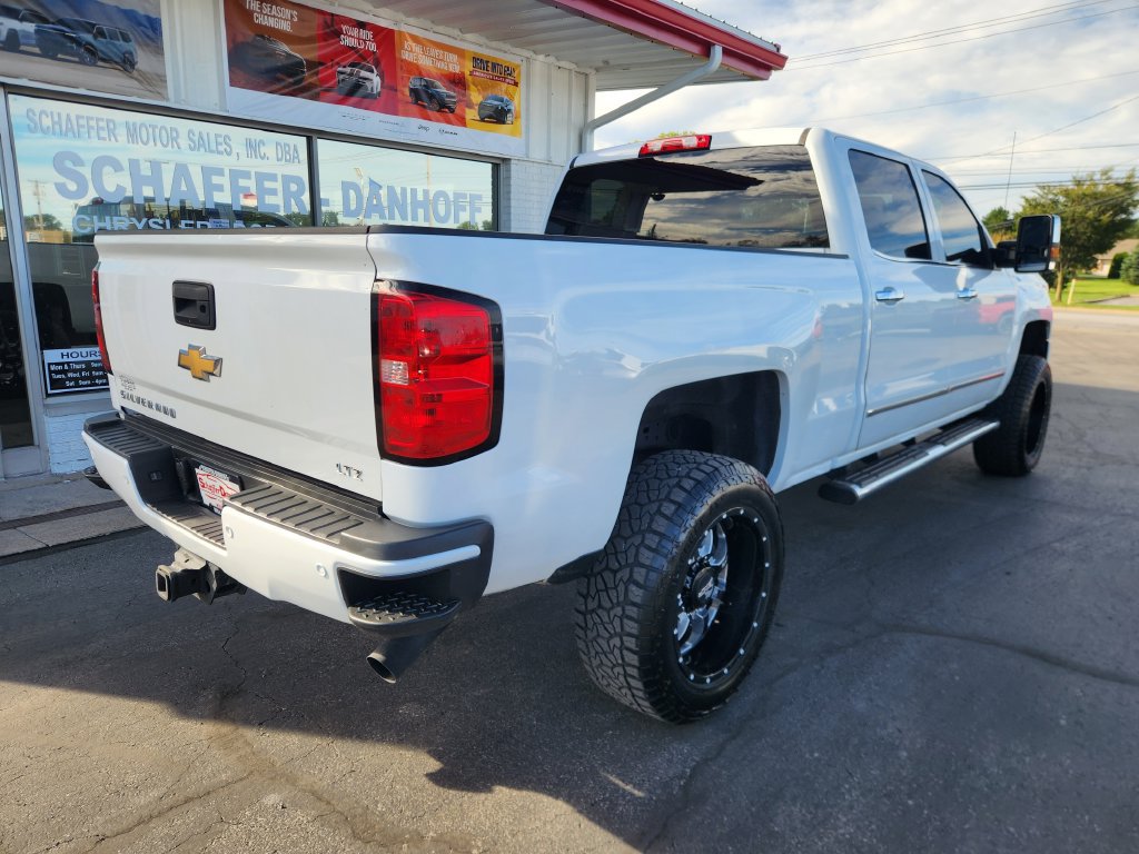 Used 2019 Chevrolet Silverado 2500 LTZ w/ Custom Sport Edition AWD/4WD image 3