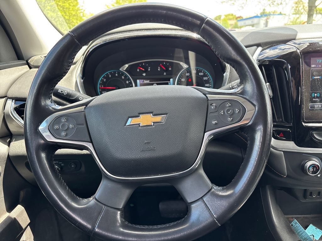 Used 2019 Chevrolet Traverse LT w/ LT Premium Package AWD/4WD image 14