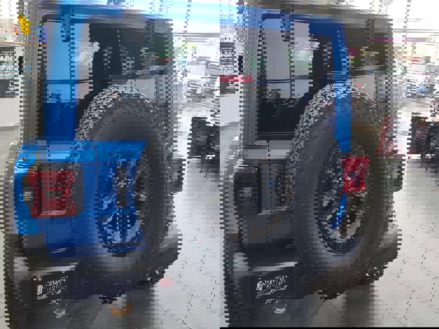 Used 2024 Jeep Wrangler Unlimited Rubicon 392 image 7