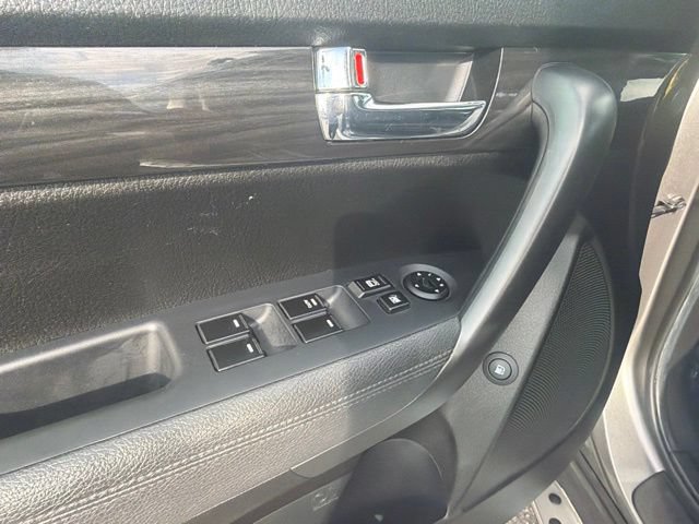 Used 2011 Kia Sorento LX w/ Convenience Pkg AWD/4WD image 19