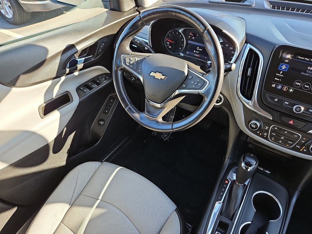 Used 2021 Chevrolet Equinox Premier AWD/4WD image 15