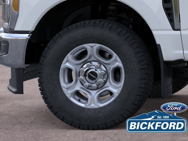 New 2026 Ford F250 XLT w/ FX4 Off-Road Package AWD/4WD image 19