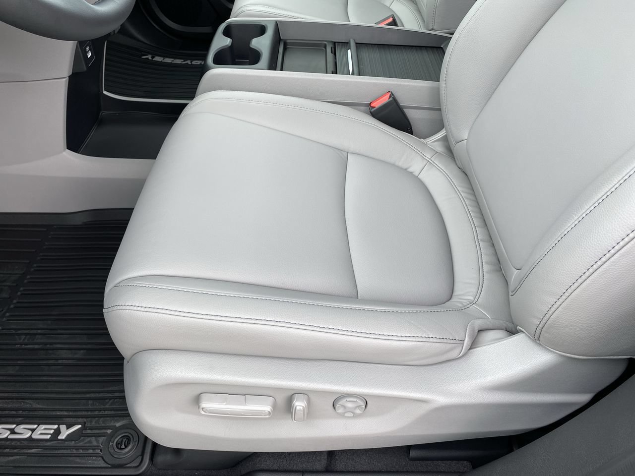 Used 2021 Honda Odyssey EX-L image 20