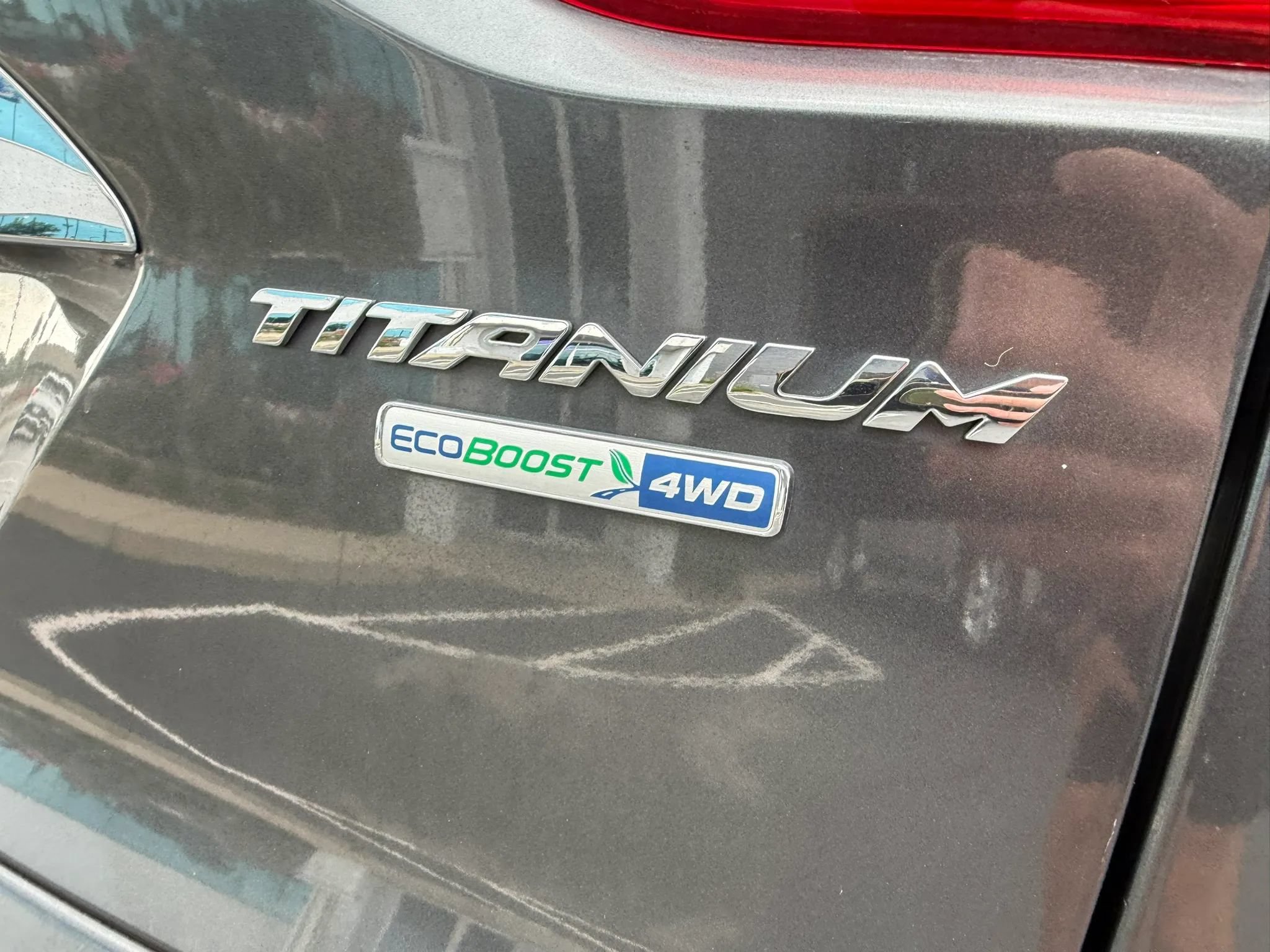 Used 2016 Ford Escape Titanium w/ Equipment Group 301A AWD/4WD image 43