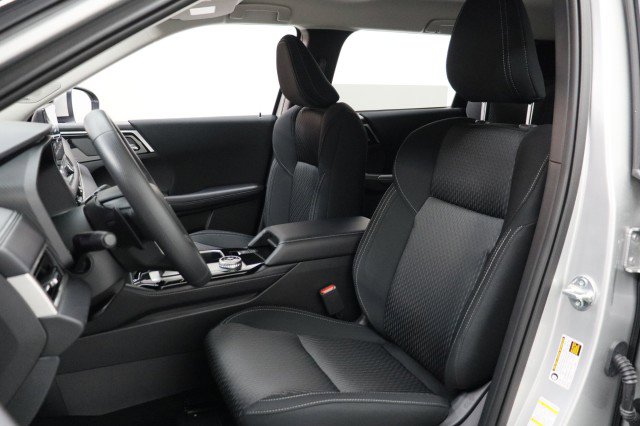 New 2026 Mitsubishi Outlander ES AWD/4WD image 7