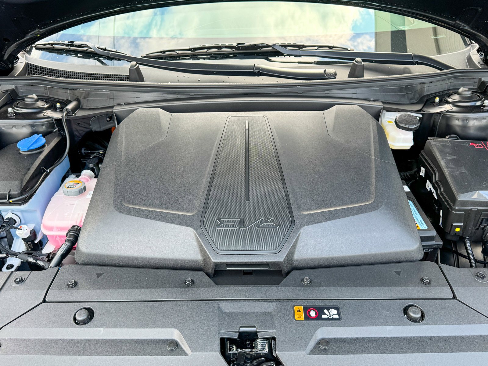 New 2025 Kia EV6 Wind image 45