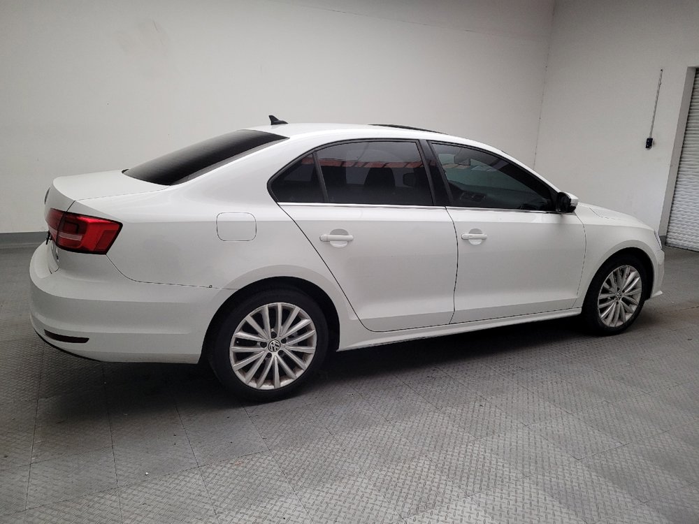 Used 2015 Volkswagen Jetta SE FWD image 10