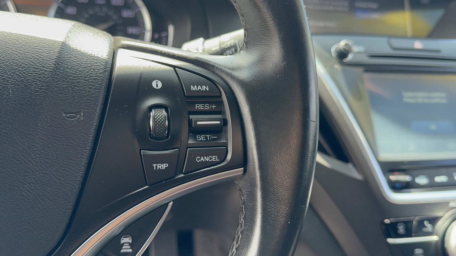 Used 2020 Acura MDX SH-AWD w/ Technology Package image 17