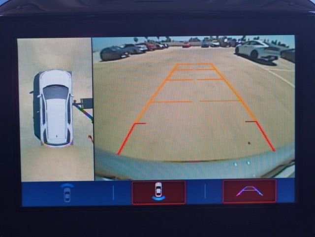 Used 2019 Chevrolet Traverse RS w/ LPO, Floor Liner Package FWD image 27