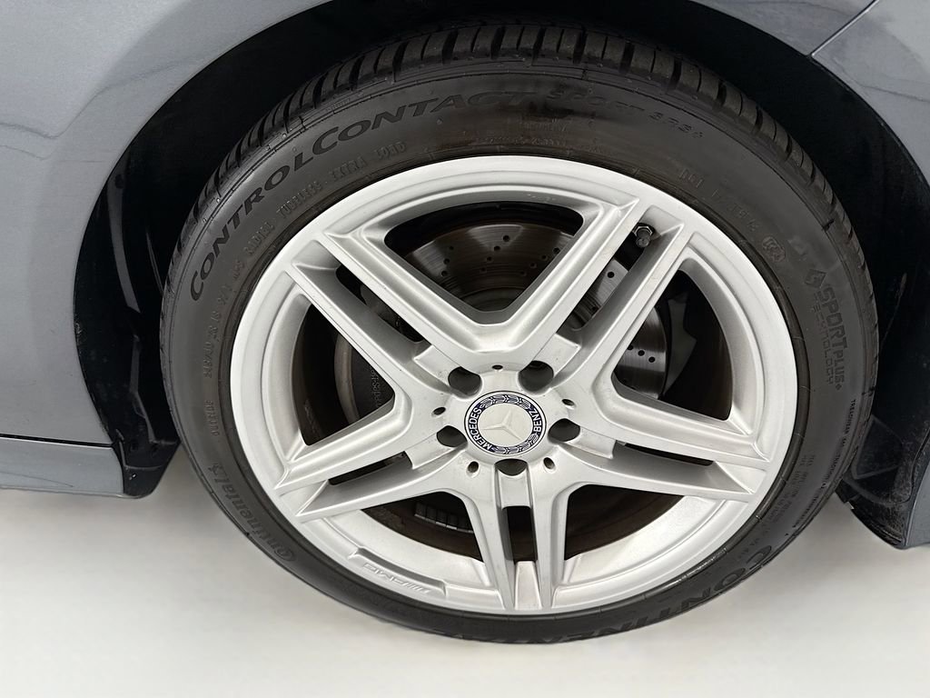 Used 2014 Mercedes-Benz E 350 4MATIC Sedan image 31