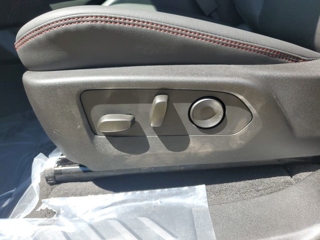 New 2026 Chevrolet Colorado Z71 w/ Technology Package image 21