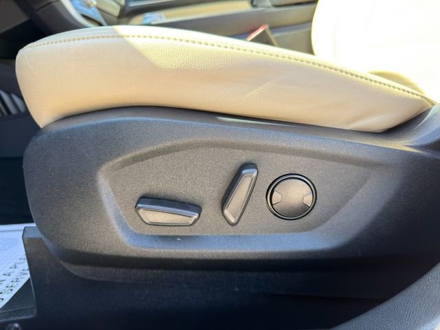 Used 2022 Ford Edge SEL w/ Convenience Package image 22