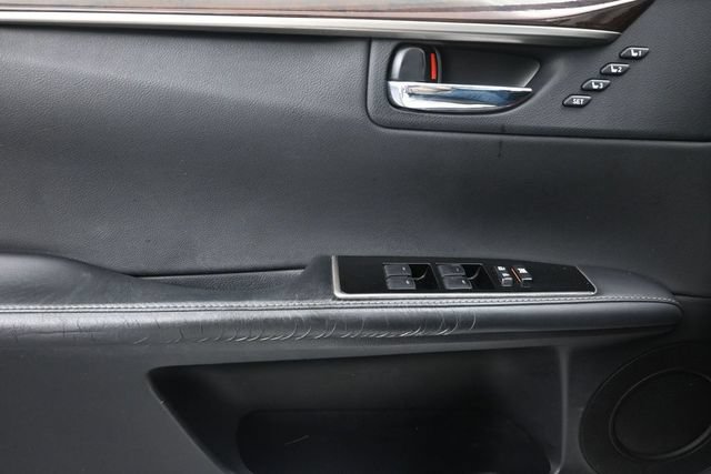 Used 2016 Lexus ES 350 w/ Premium Package w/Wood Trim FWD image 25