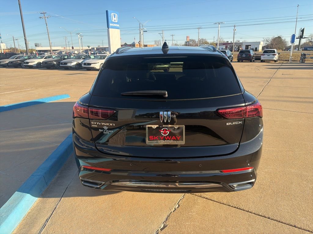 Used 2025 Buick Envision Sport Touring image 22
