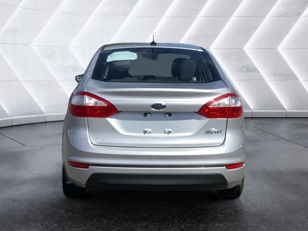 Used 2017 Ford Fiesta S image 5