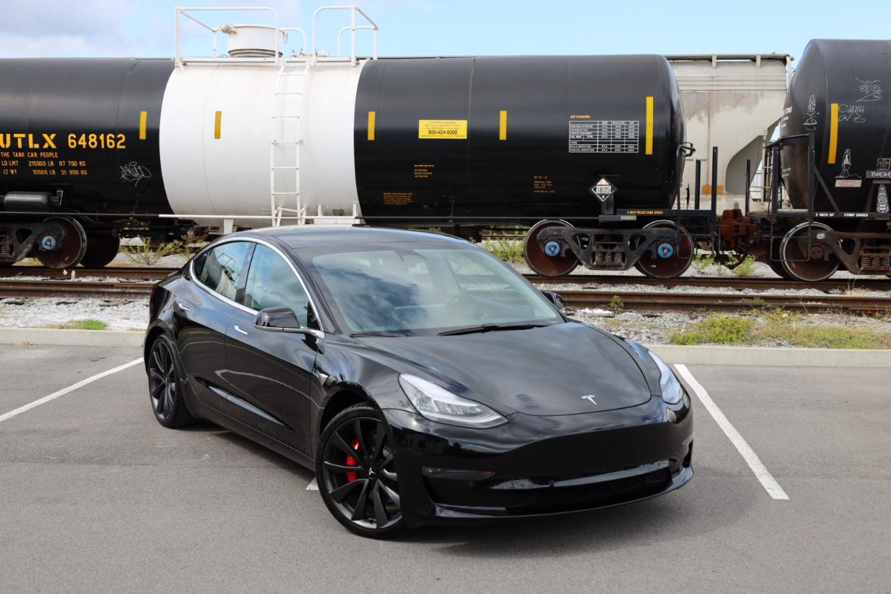 Used 2020 Tesla Model 3 Performance AWD/4WD image 26