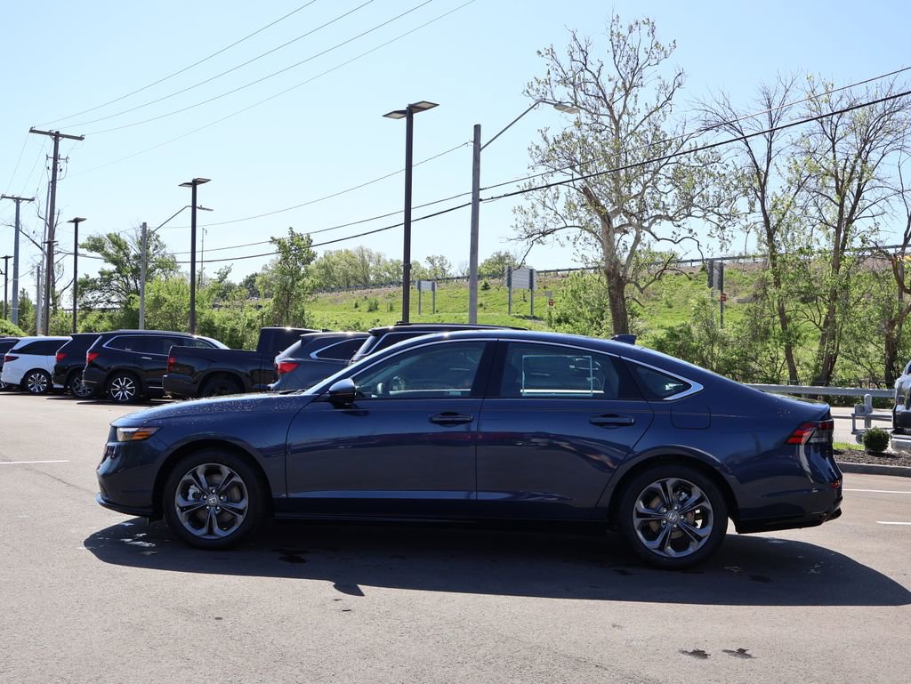 New 2026 Honda Accord EX-L image 3