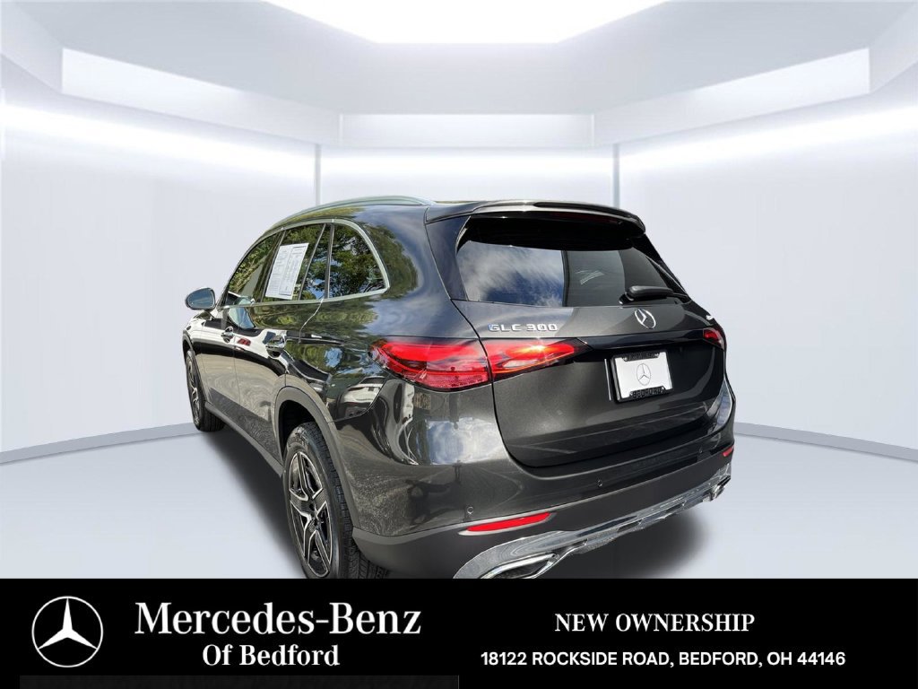 Used 2026 Mercedes-Benz GLC 300 4MATIC image 3
