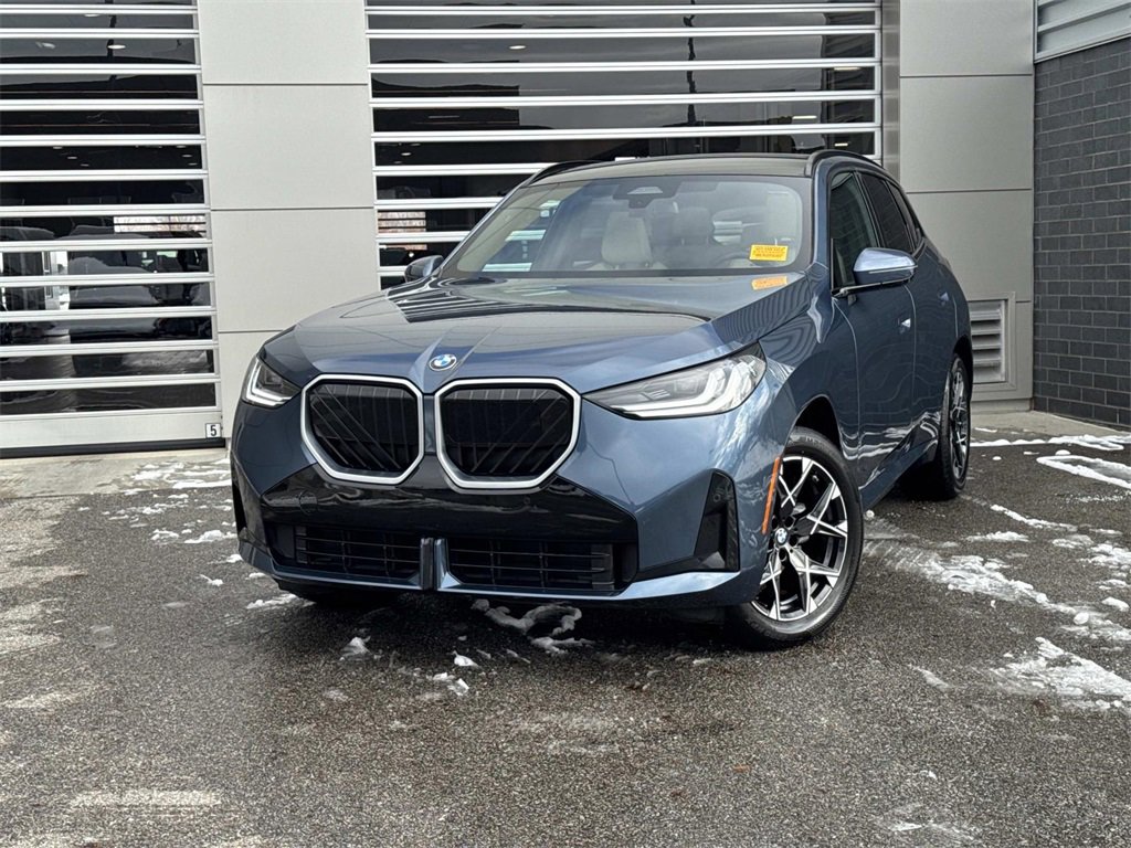 Used 2025 BMW X3 xDrive30i w/ M Sport Package image 1