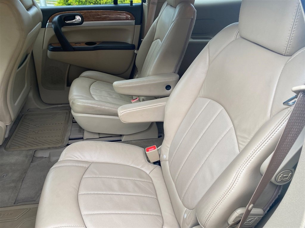 Used 2012 Buick Enclave Premium FWD image 14