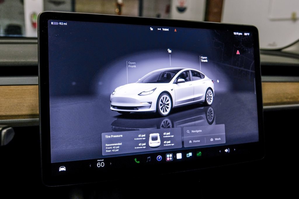 Used 2022 Tesla Model 3 Long Range AWD/4WD image 27