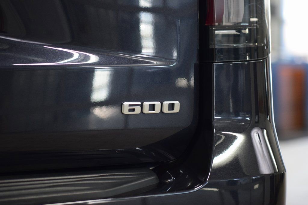 Used 2023 Cadillac Escalade Premium Luxury w/ LPO, Floor Liner Package image 22