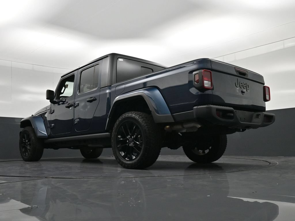 Used 2025 Jeep Gladiator Sport AWD/4WD image 24