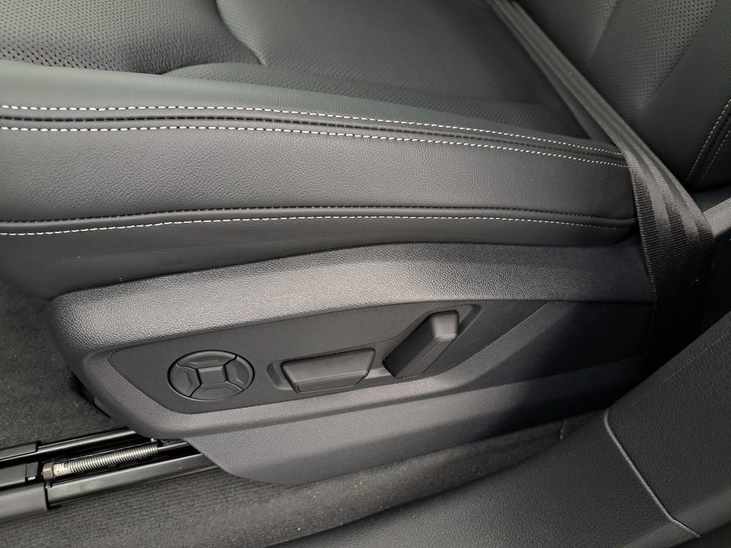 New 2026 Audi Q8 Premium Plus image 19