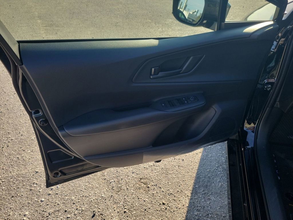 New 2026 Toyota Prius Plug-In Hybrid image 40