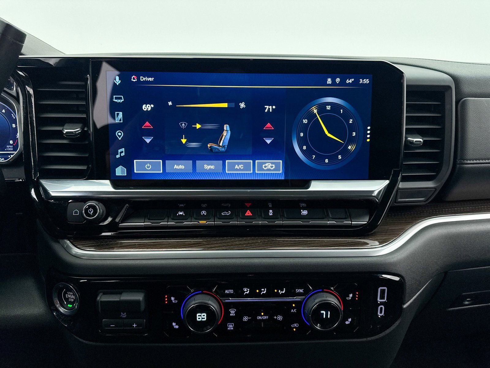 Used 2025 Chevrolet Silverado 1500 LT w/ Convenience Package II image 28