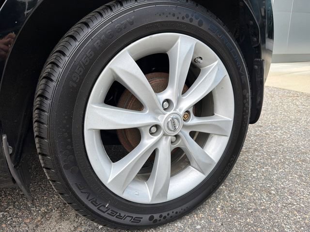 Used 2016 Nissan Versa Note SV FWD image 24