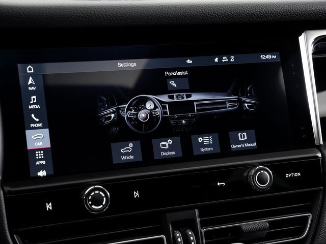 Used 2024 Porsche Macan image 19