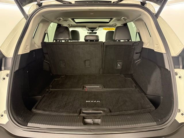 Used 2023 Nissan Rogue SL w/ SL Premium Package image 33
