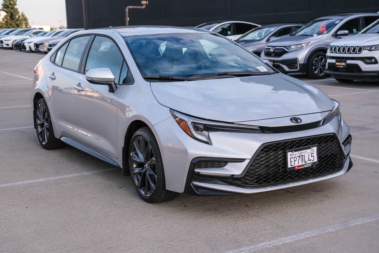 Certified 2026 Toyota Corolla SE FWD image 3