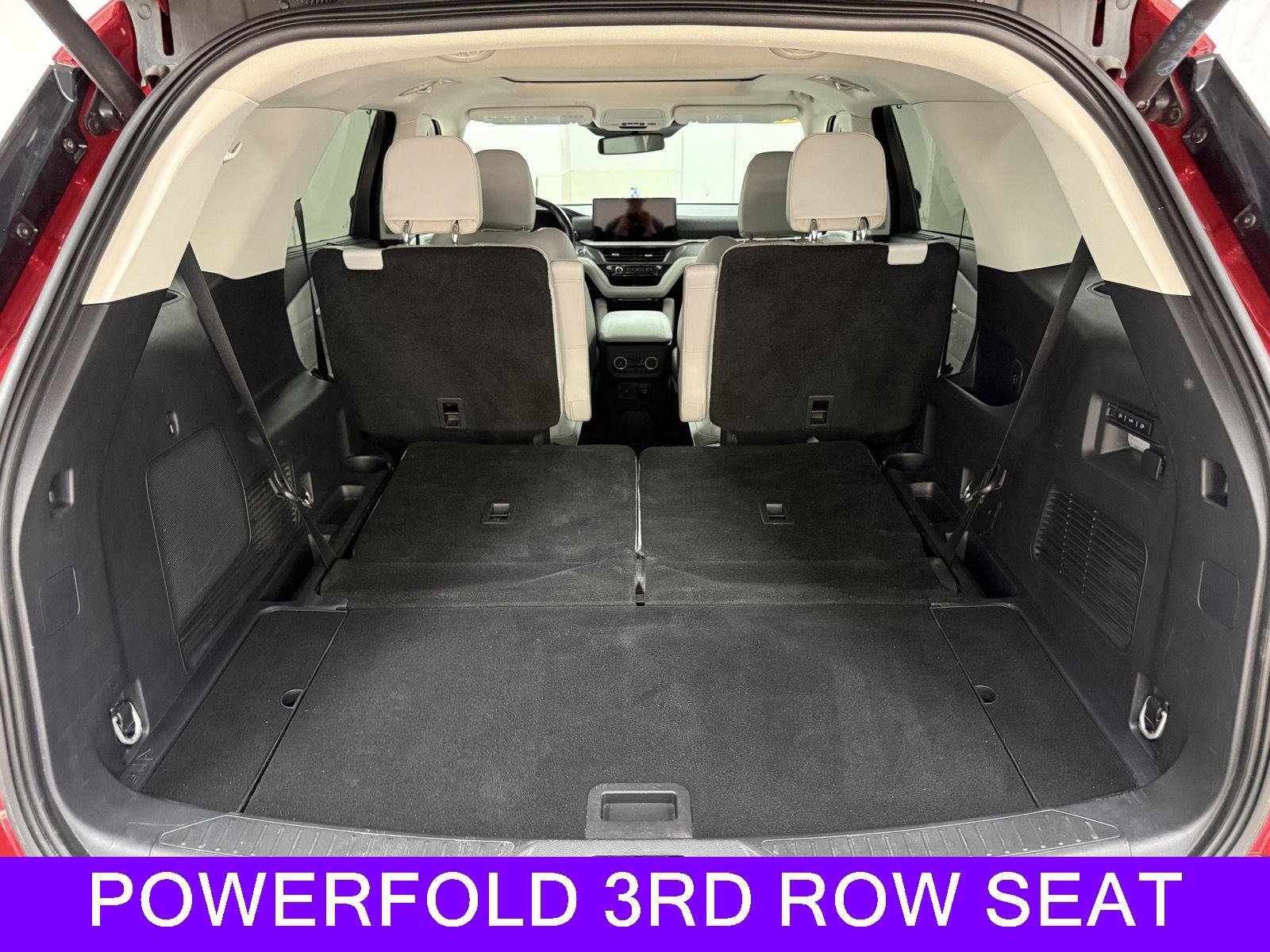 Used 2025 Ford Explorer Platinum w/ LUX Leather Package AWD/4WD image 30