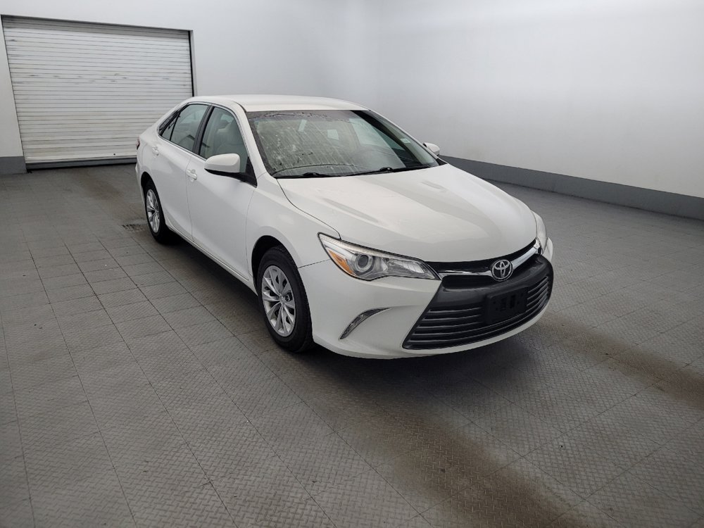 Used 2017 Toyota Camry LE FWD image 13