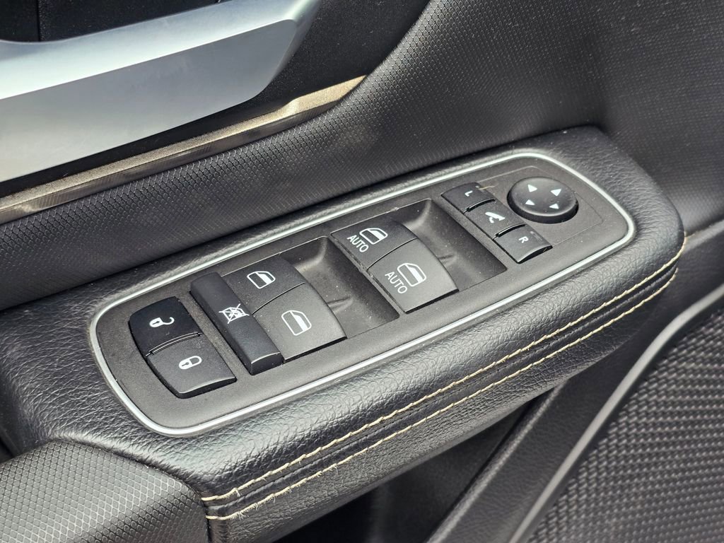 Used 2023 RAM 1500 Sport image 21