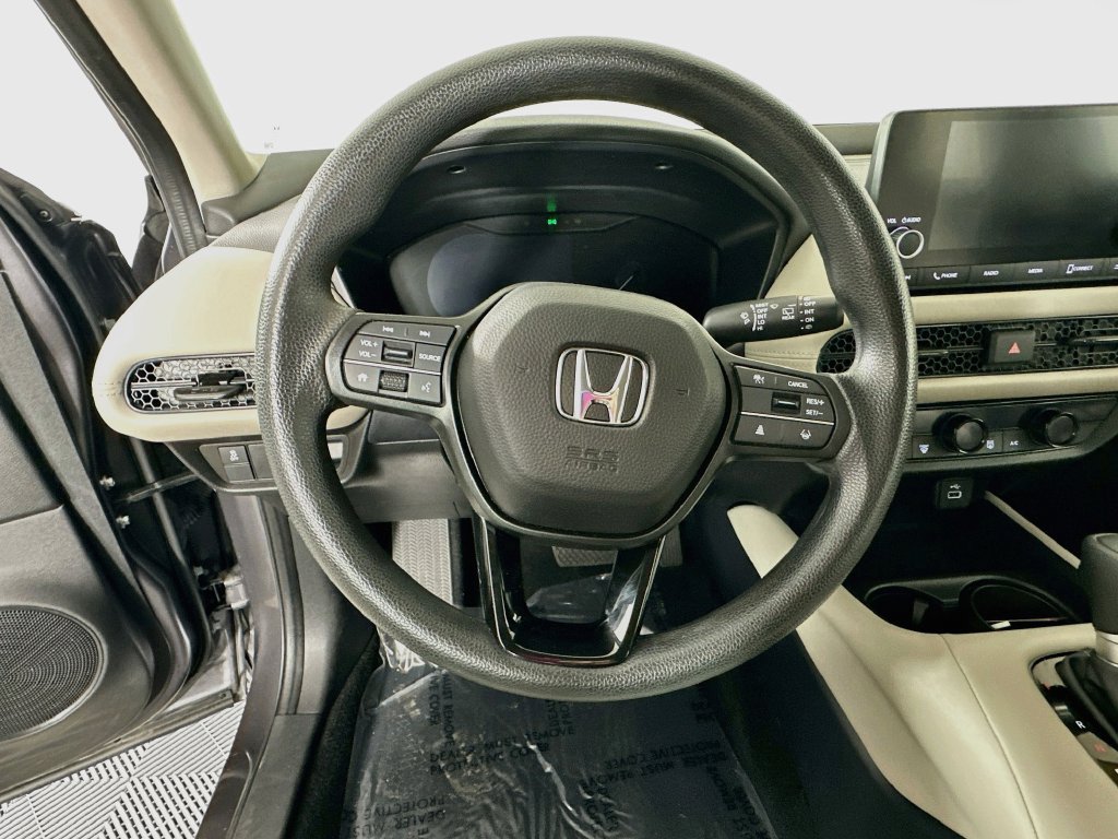 Used 2024 Honda HR-V LX image 14
