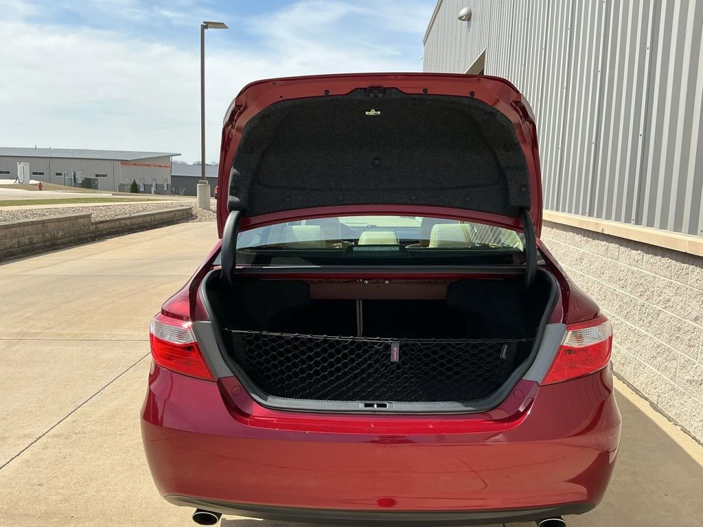 Used 2017 Toyota Camry XLE w/ Protection Package (Q2) image 18