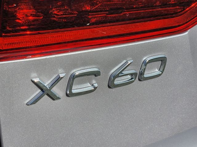 New 2026 Volvo XC60 B5 Plus w/ Climate Package AWD/4WD image 16