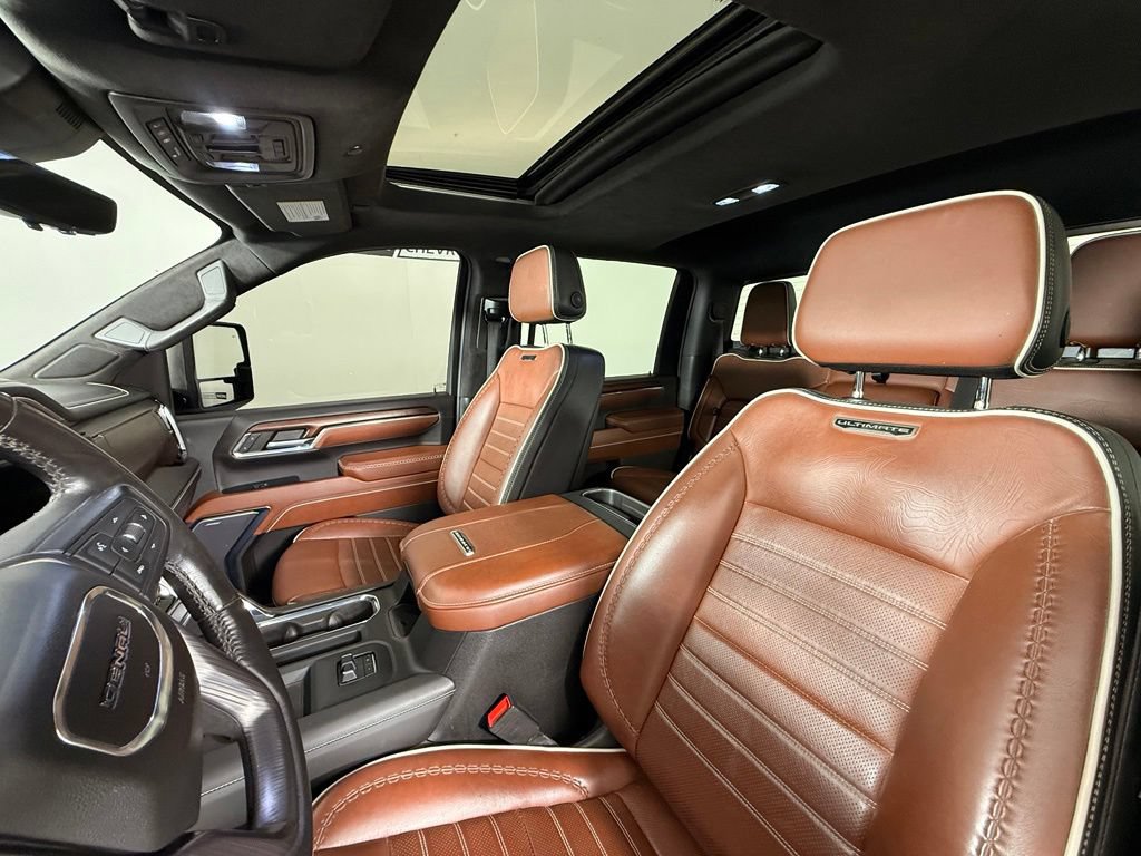 Used 2024 GMC Sierra 3500 Denali Ultimate AWD/4WD image 47