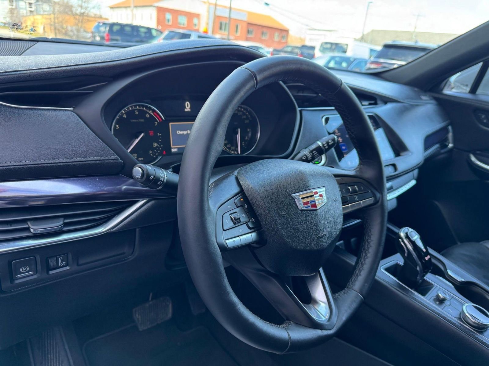 Used 2023 Cadillac XT4 Luxury w/ Driver Awareness Package image 18