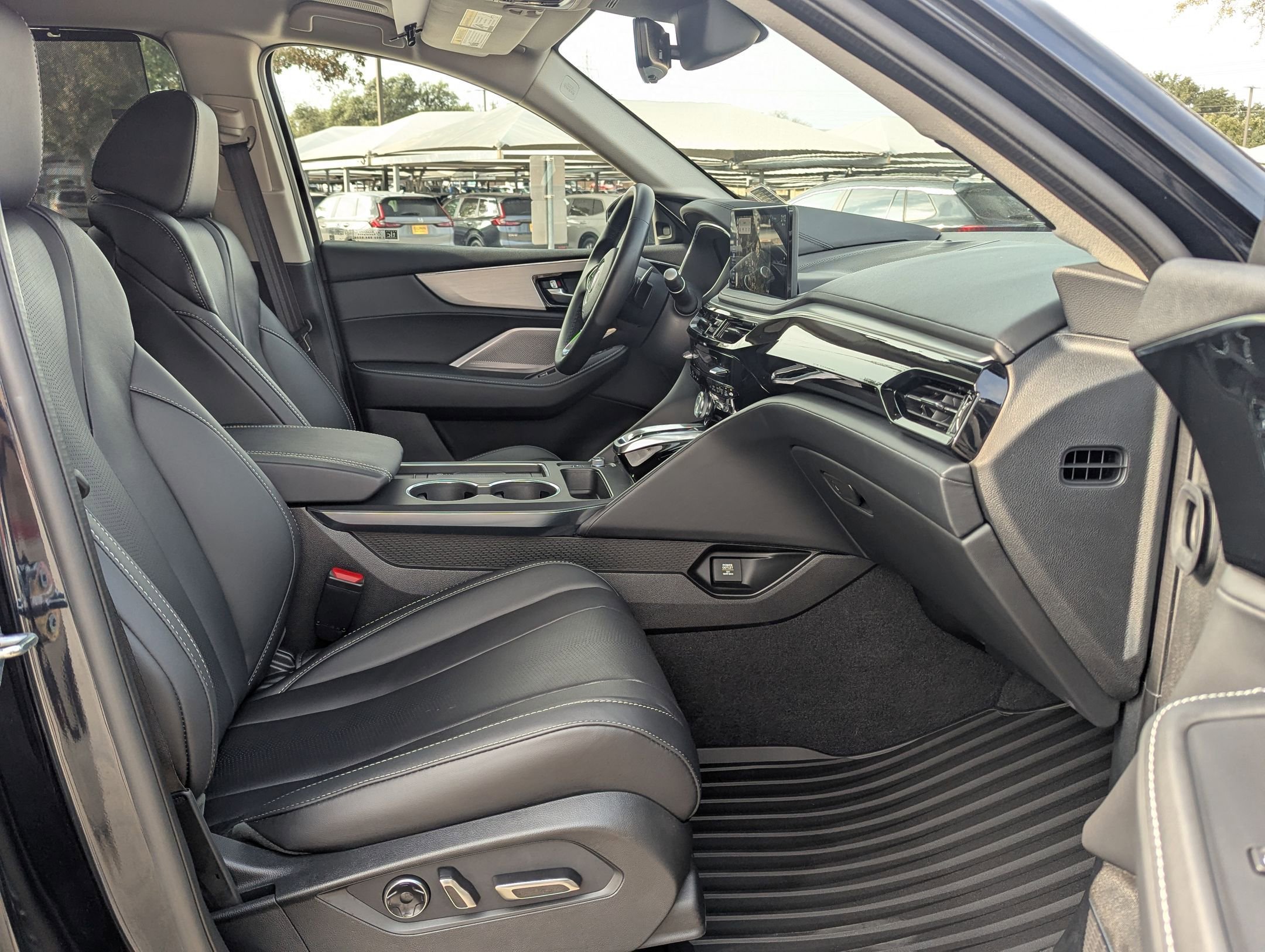 Certified 2025 Acura MDX SH-AWD w/ Technology Package image 27