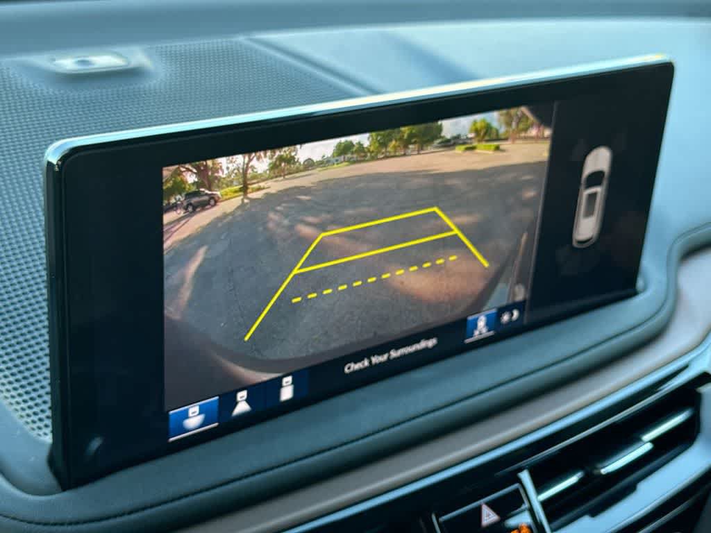 Used 2025 Acura MDX w/ Technology Package FWD image 18