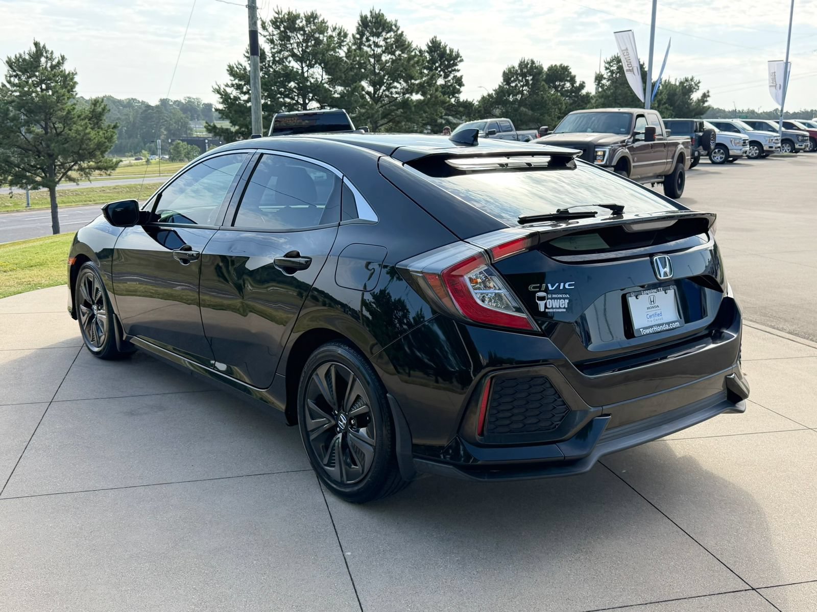 Used 2019 Honda Civic EX image 4