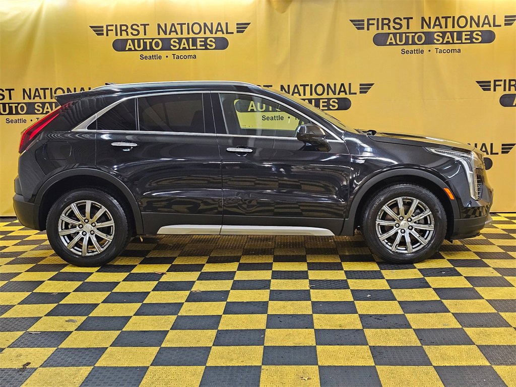 Used 2020 Cadillac XT4 Premium Luxury image 2