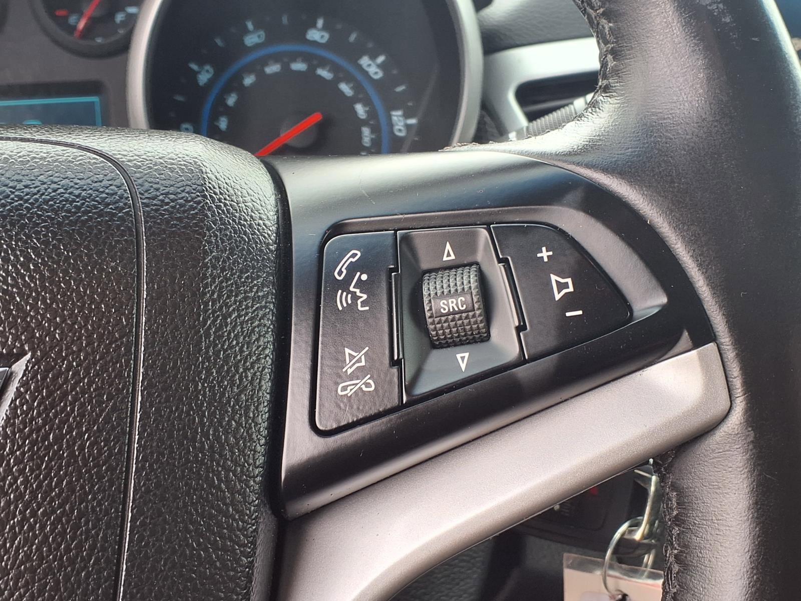Used 2015 Chevrolet Cruze LT FWD image 7